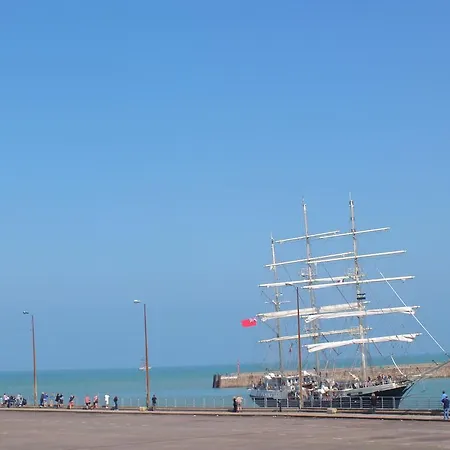 Le Front De Mer *